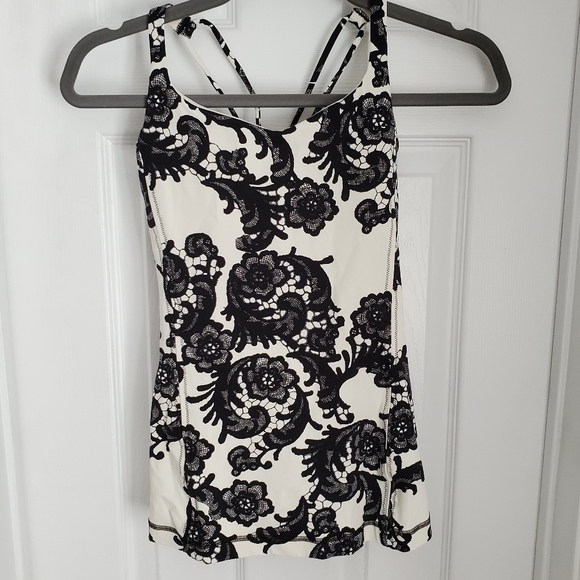 RARE! EUC Lululemon Free to be Tank Black Ivory … - Picture 5 of 9